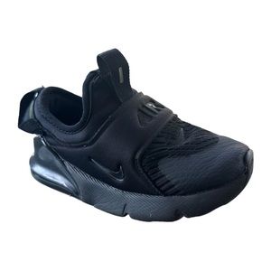 Nike Air Max 270 Extreme Black/Black-Black Sneakers 9c (Toddler)